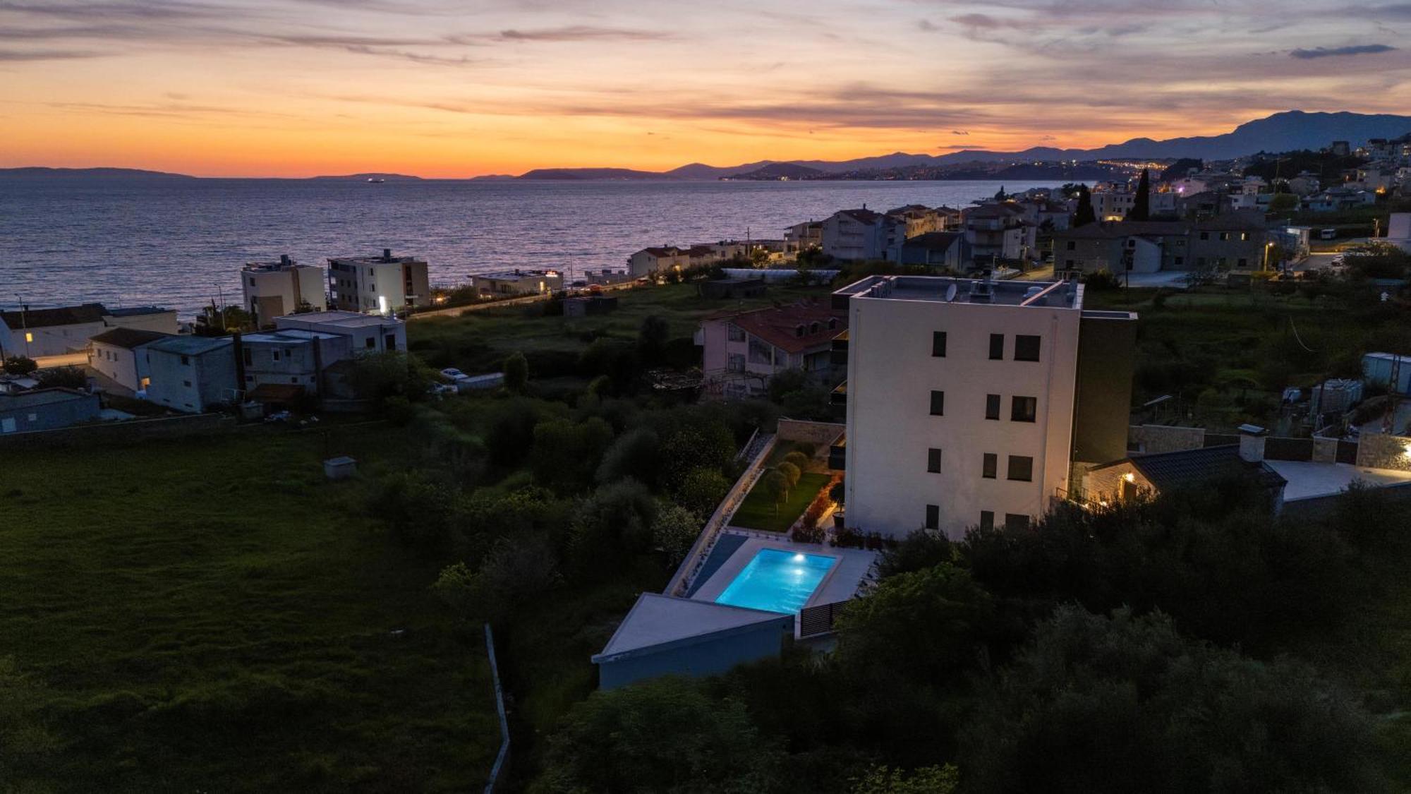 Villa Donatella Подстрана Екстериор снимка